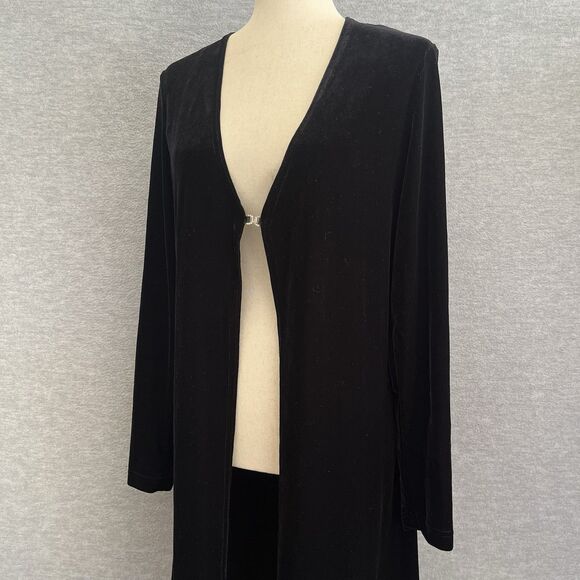 JS Collections Long Black Velvet Duster L Rhinestone Clasp Witchy Opera Vintage - Picture 6 of 13